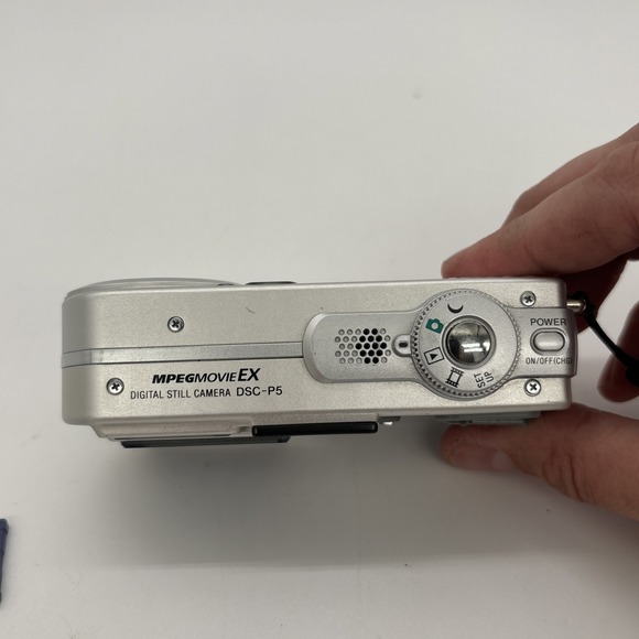 Sony Cyber-shot DSC-P5 Digital Camera Compact Tested Functional W/ Memory Card - Picture 8 of 12